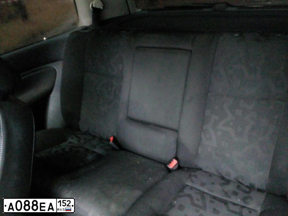 Фото автомобиля VOLKSWAGEN GOLF, 1999 — госномер А088ЕА152. Цвет: голубой