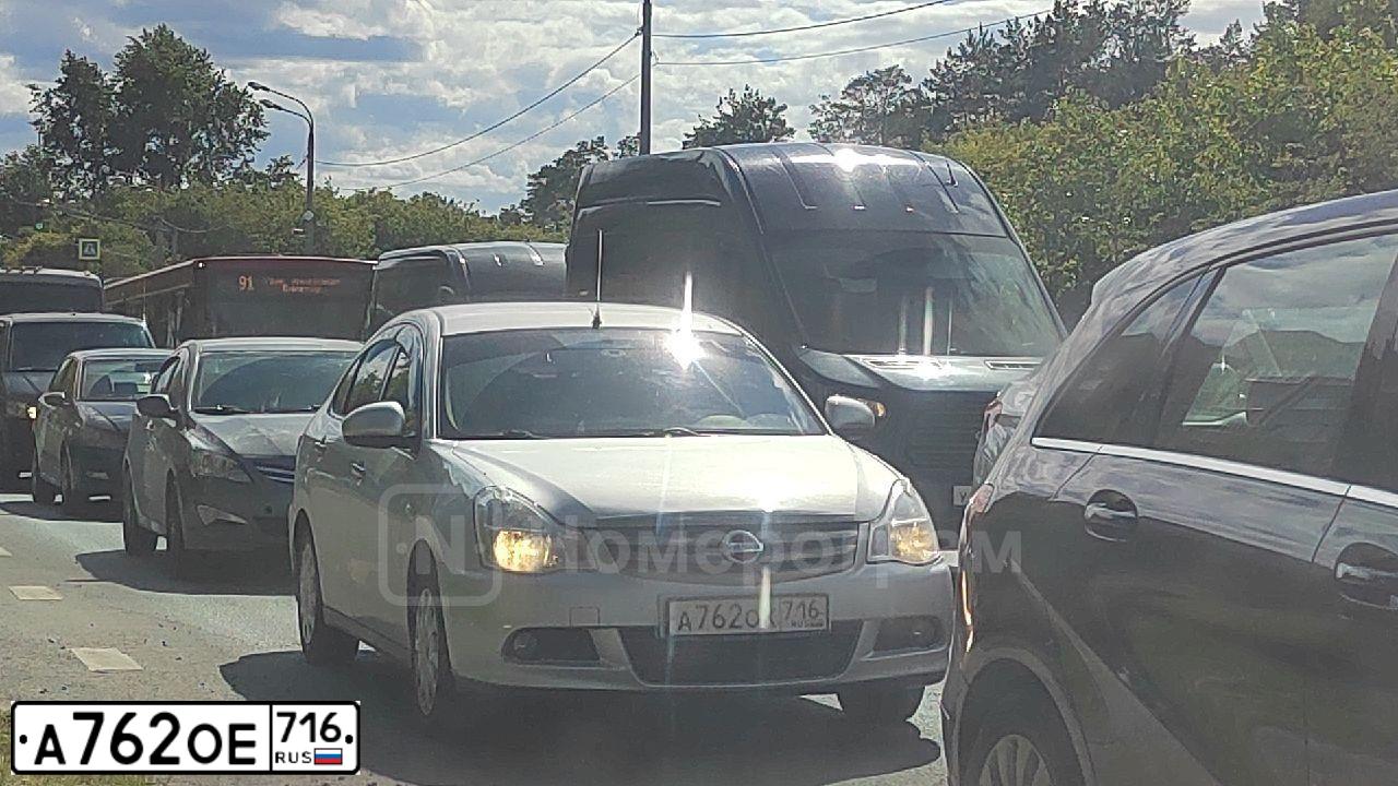 Фото автомобиля LADA 2190 GRANTA, 2018 — госномер А762ОЕ716. Цвет: ЧЕРНЫЙ