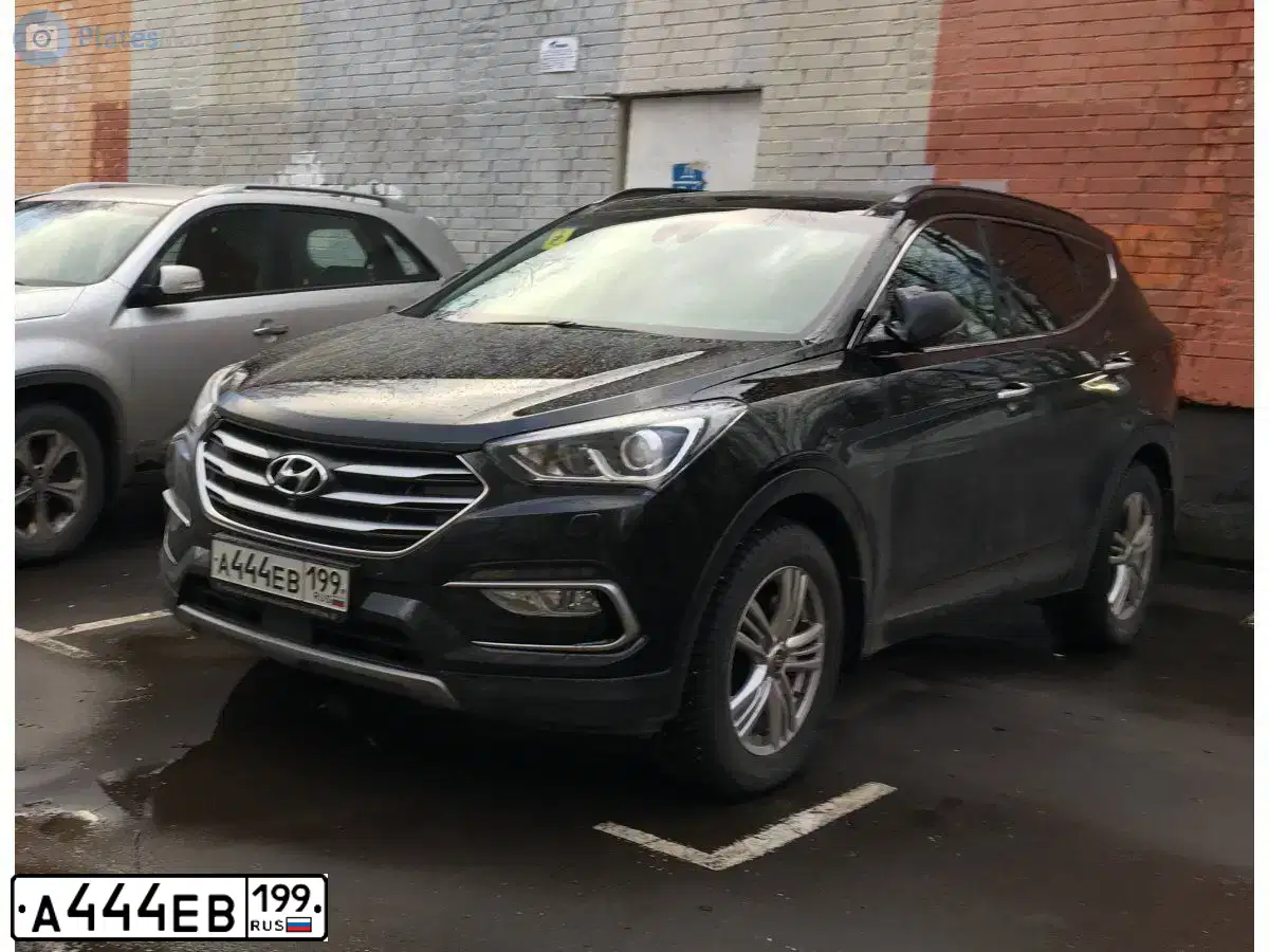Фото автомобиля FORD EXPLORER, 2018 — госномер А444ЕВ199. Цвет: ЧЕРНЫЙ