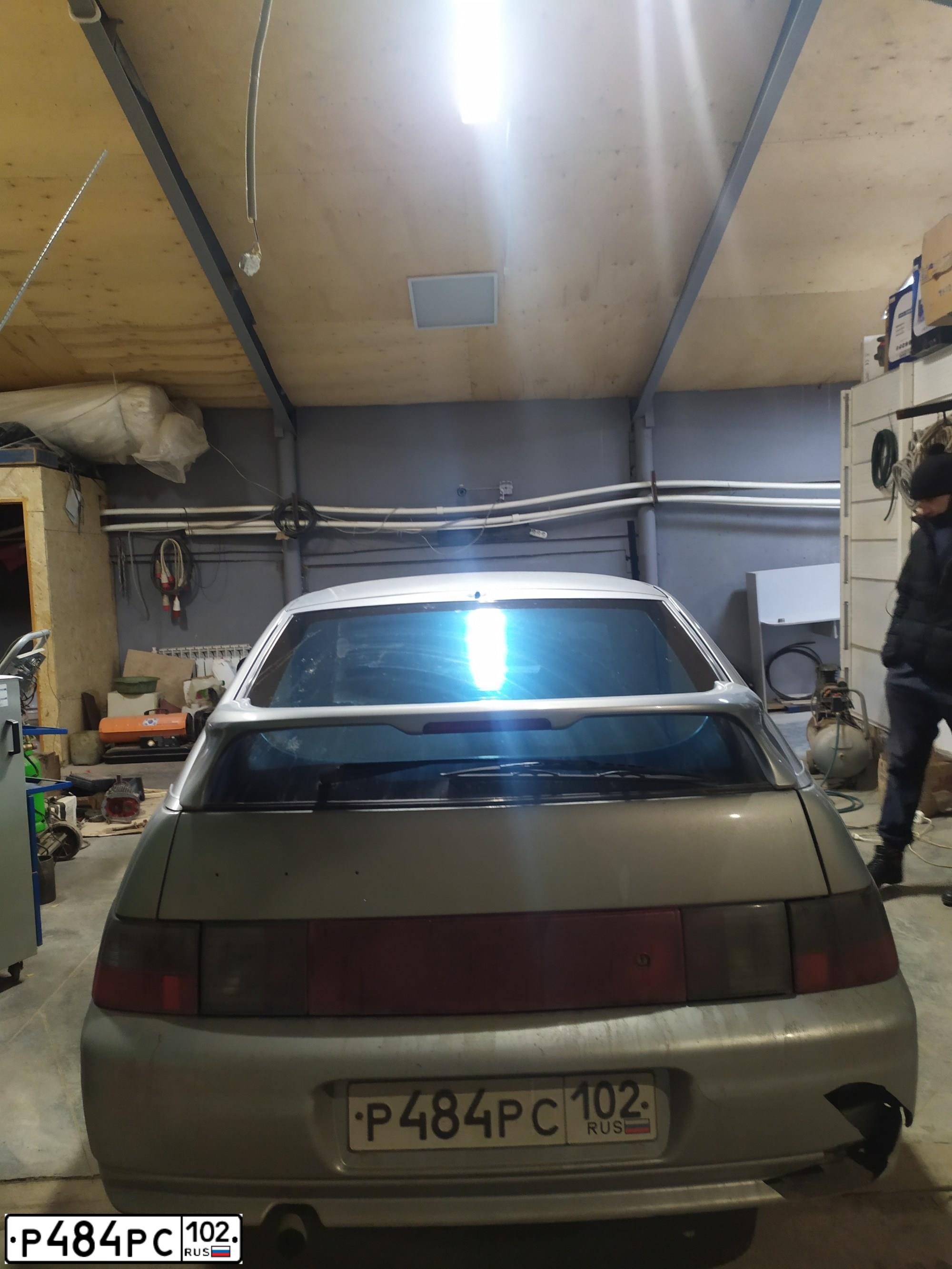 Фото автомобиля LADA 2112, 2007 — госномер Р484РС102. Цвет: СЕРЕБРИСТО ГОЛУБОЙ