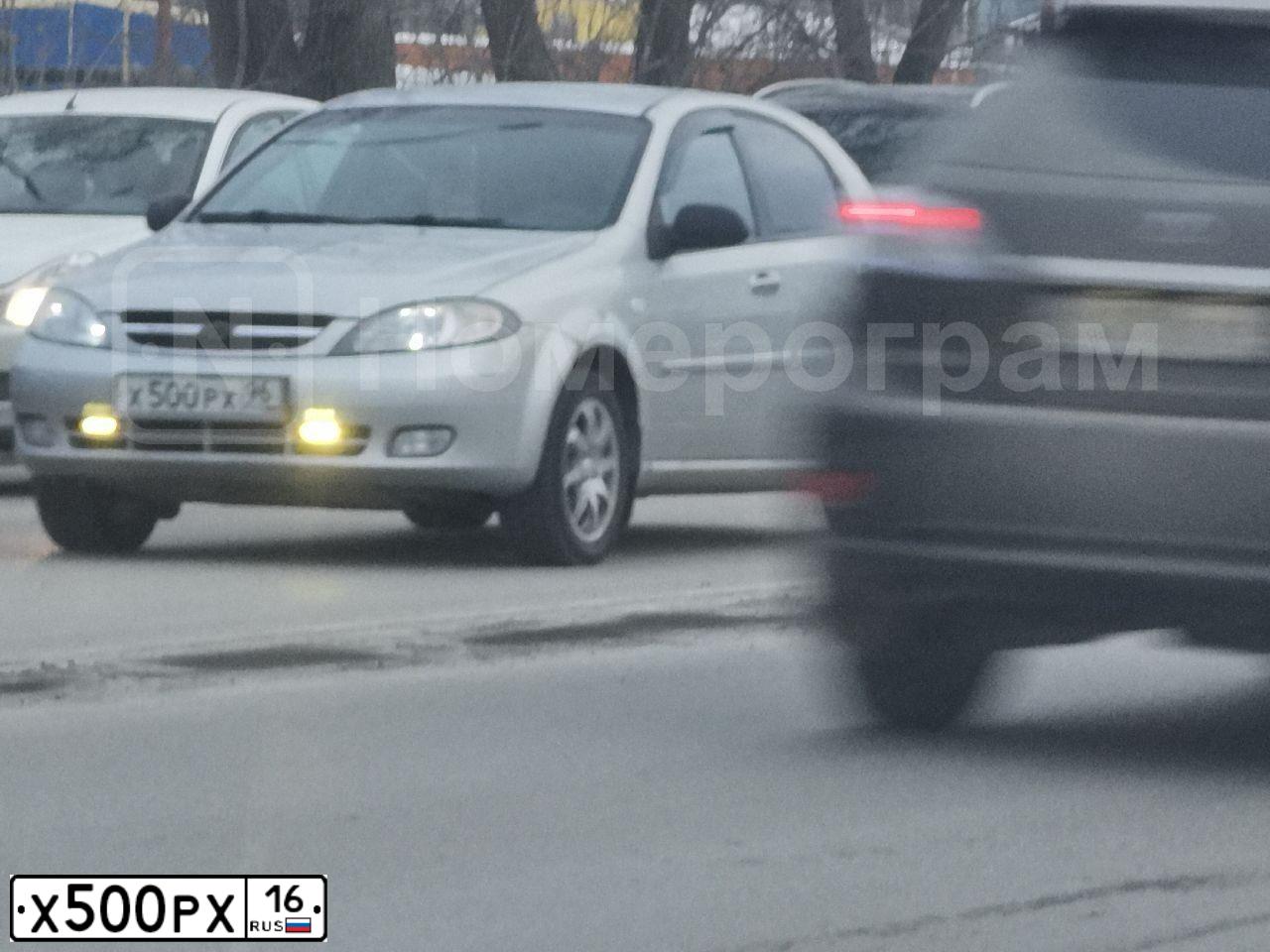 Фото автомобиля KIA SPORTAGE, 2013 — госномер А238СТ716. Цвет: ЧЕРНЫЙ ПЕРЛАМУТР