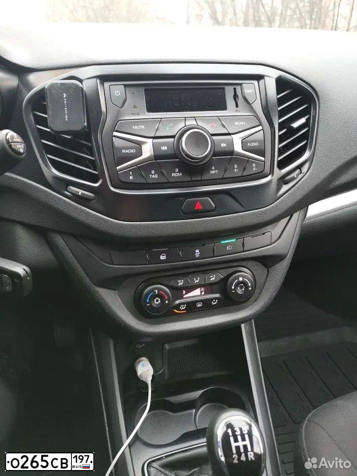 Фото автомобиля RENAULT KANGOO, 2008 — госномер У817МО199. Цвет: СЕРЫЙ СВЕТЛЫЙ