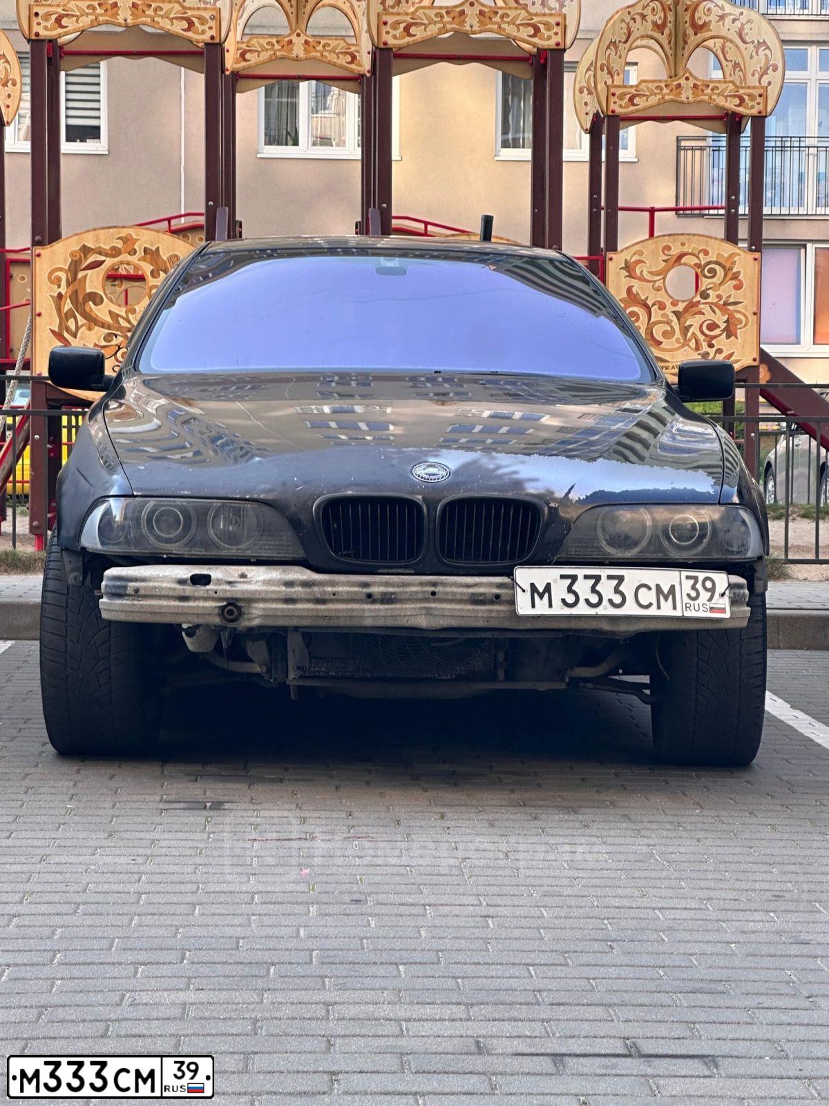 Фото автомобиля BMW SERIE 5, 1997 — госномер С854УХ39. Цвет: ЧЕРНЫЙ
