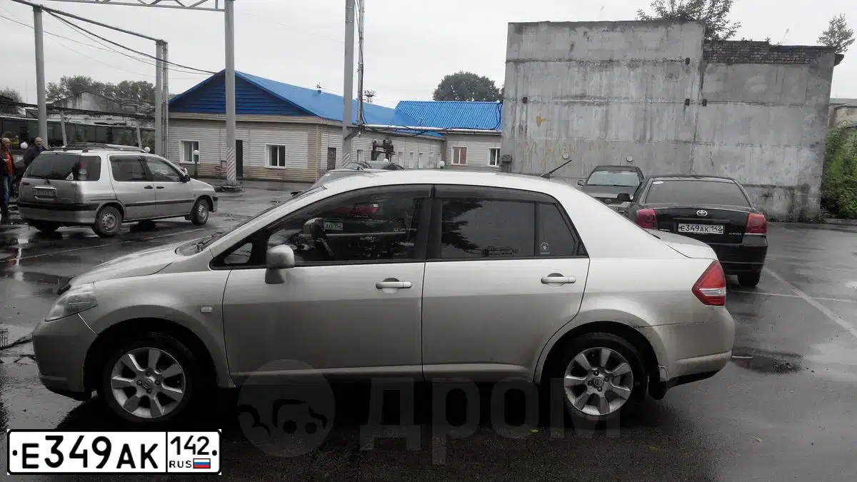 Фото автомобиля TOYOTA AVENSIS, 2005 — госномер М373РЕ142