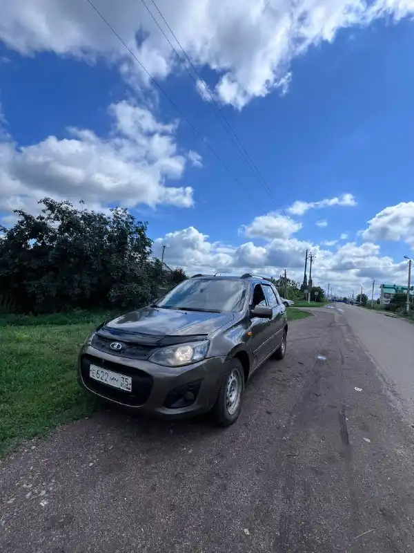 Фото автомобиля LADA 2194 KALINA, 2014 — госномер Е622ММ35. Цвет: ЗОЛОТИСТО-КОРИЧНЕВЫЙ