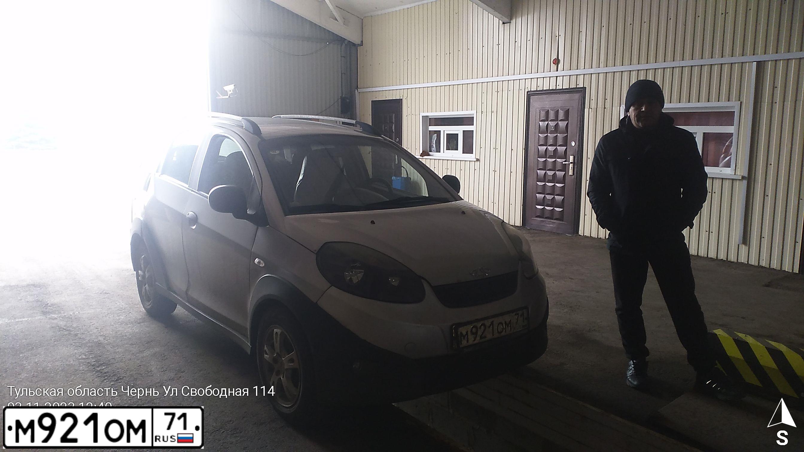 Фото автомобиля CHERY INDIS /S18/, 2011 — госномер М921ОМ71. Цвет: СЕРЕБРИСТЫЙ