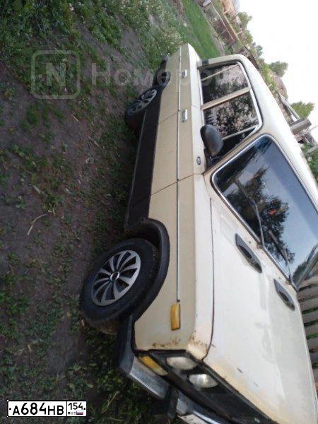 Фото автомобиля LADA 2106, 1994 — госномер А684НВ154. Цвет: ЖЕЛТО БЕЖЕВЫЙ