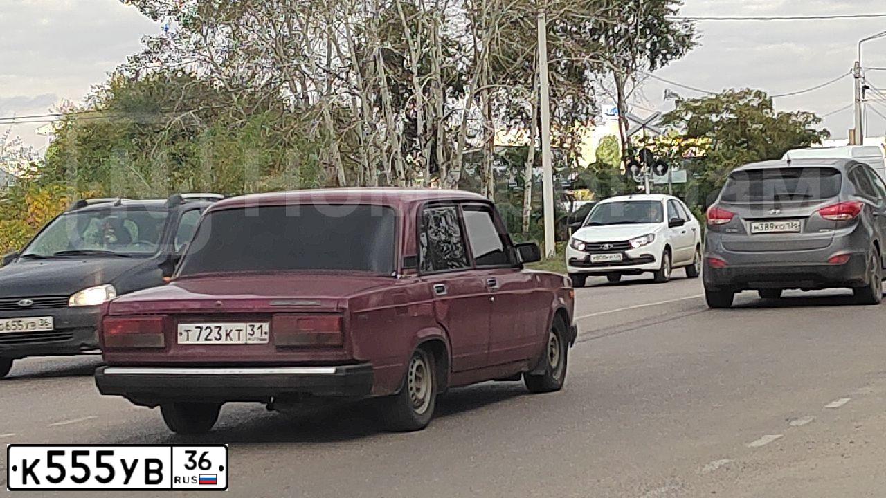 Фото автомобиля OPEL OMEGA, 1998 — госномер К555УВ36. Цвет: БЕЛЫЙ