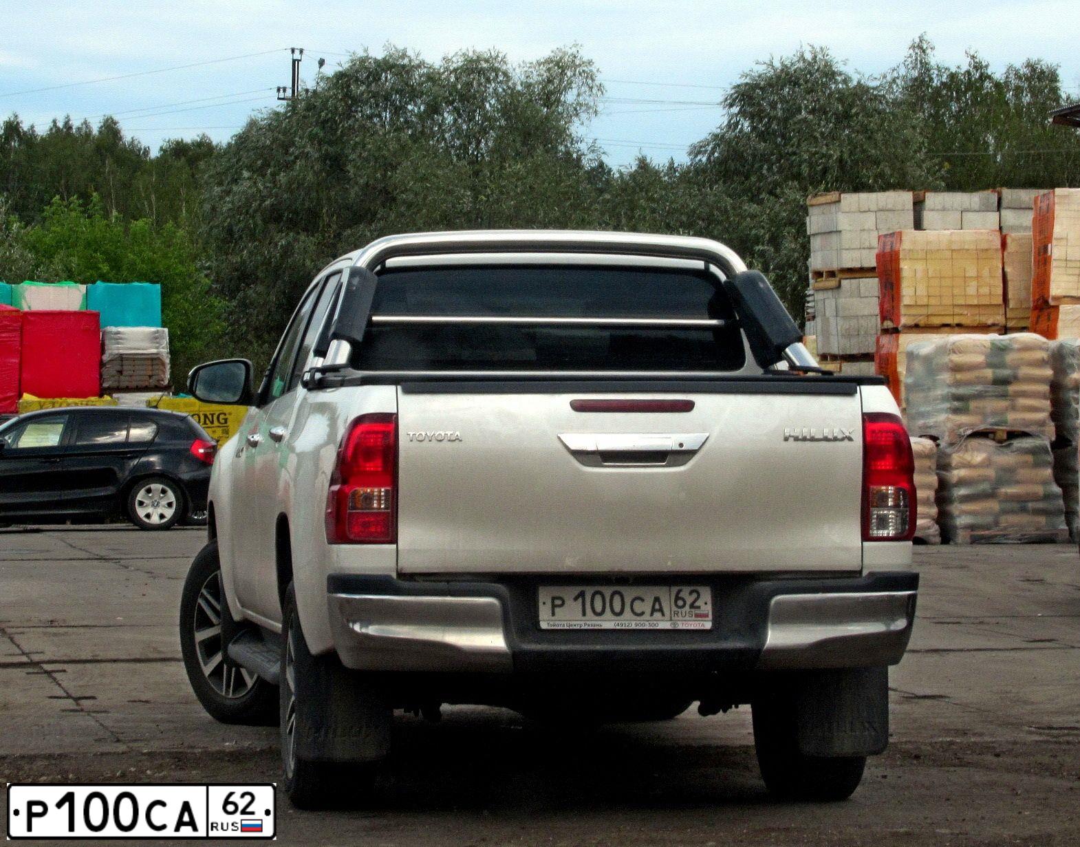 Фото автомобиля MITSUBISHI L 200, 2008 — госномер Р092АЕ181. Цвет: СЕРЫЙ ТЕМНЫЙ