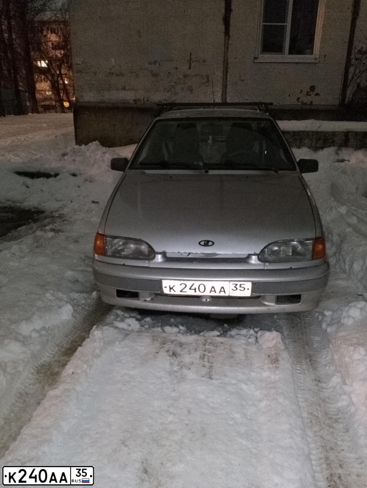 Фото автомобиля LADA 2115 SAMARA, 2003 — госномер К240АА35. Цвет: СВЕТЛО-СЕРЕБРИСТЫЙ МЕТАЛЛ