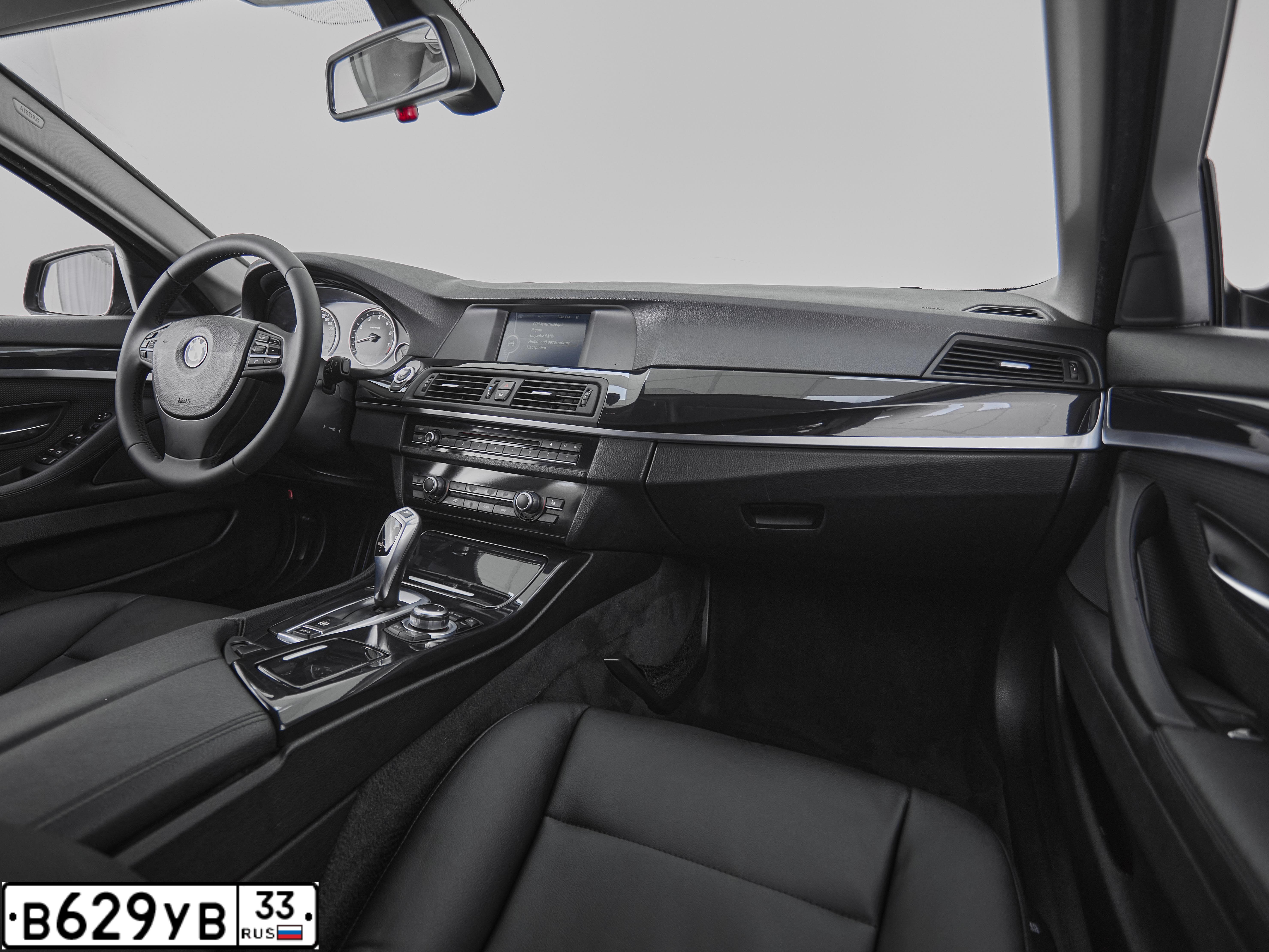 Фото автомобиля BMW SERIE 5, 2011 — госномер В629УВ33. Цвет: ЧЕРНЫЙ