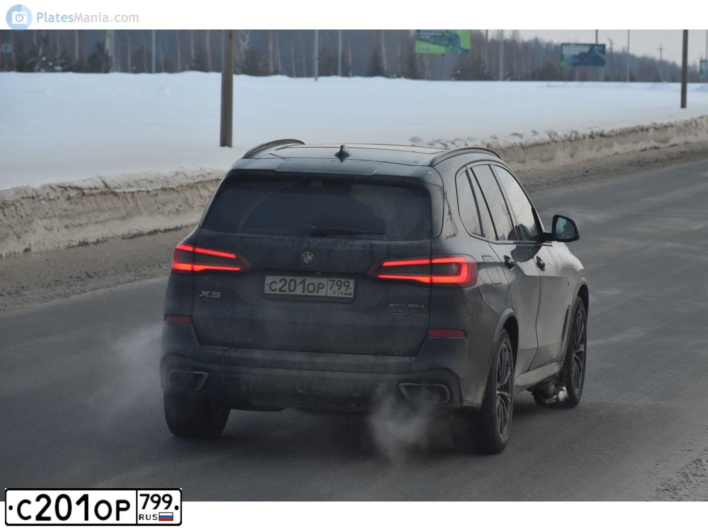 Фото автомобиля BMW X5, 2019 — госномер Х909АМ774. Цвет: ЧЕРНЫЙ