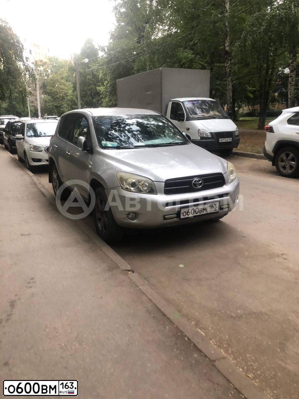 Фото автомобиля TOYOTA RAV4, 2006 — госномер О600ВМ163. Цвет: СЕРЕБРИСТЫЙ