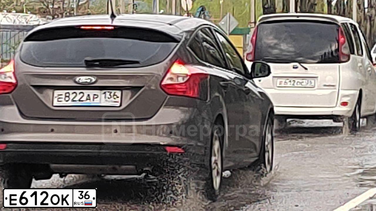 Фото автомобиля RENAULT LOGAN, 2007 — госномер Е749ВВ799. Цвет: СИНИЙ МЕТАЛЛИК