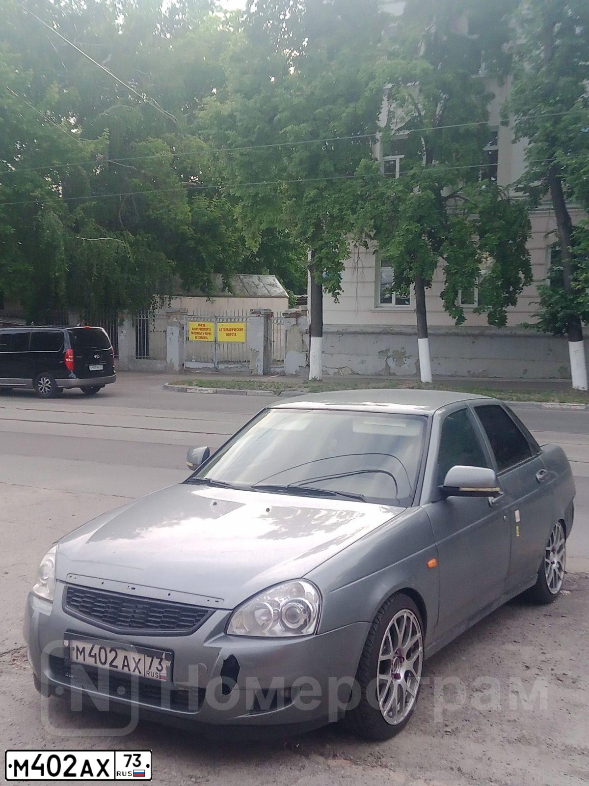 Фото автомобиля LADA 2170 PRIORA, 2008 — госномер М402АХ73. Цвет: СРЕДНИЙ СЕРО-ЗЕЛЕНЫЙ МЕТ.
