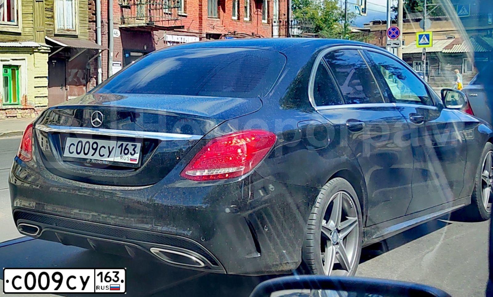 Фото автомобиля MERCEDES C-KLASSE, 2015 — госномер Х473ЕЕ763. Цвет: ЧЕРНЫЙ