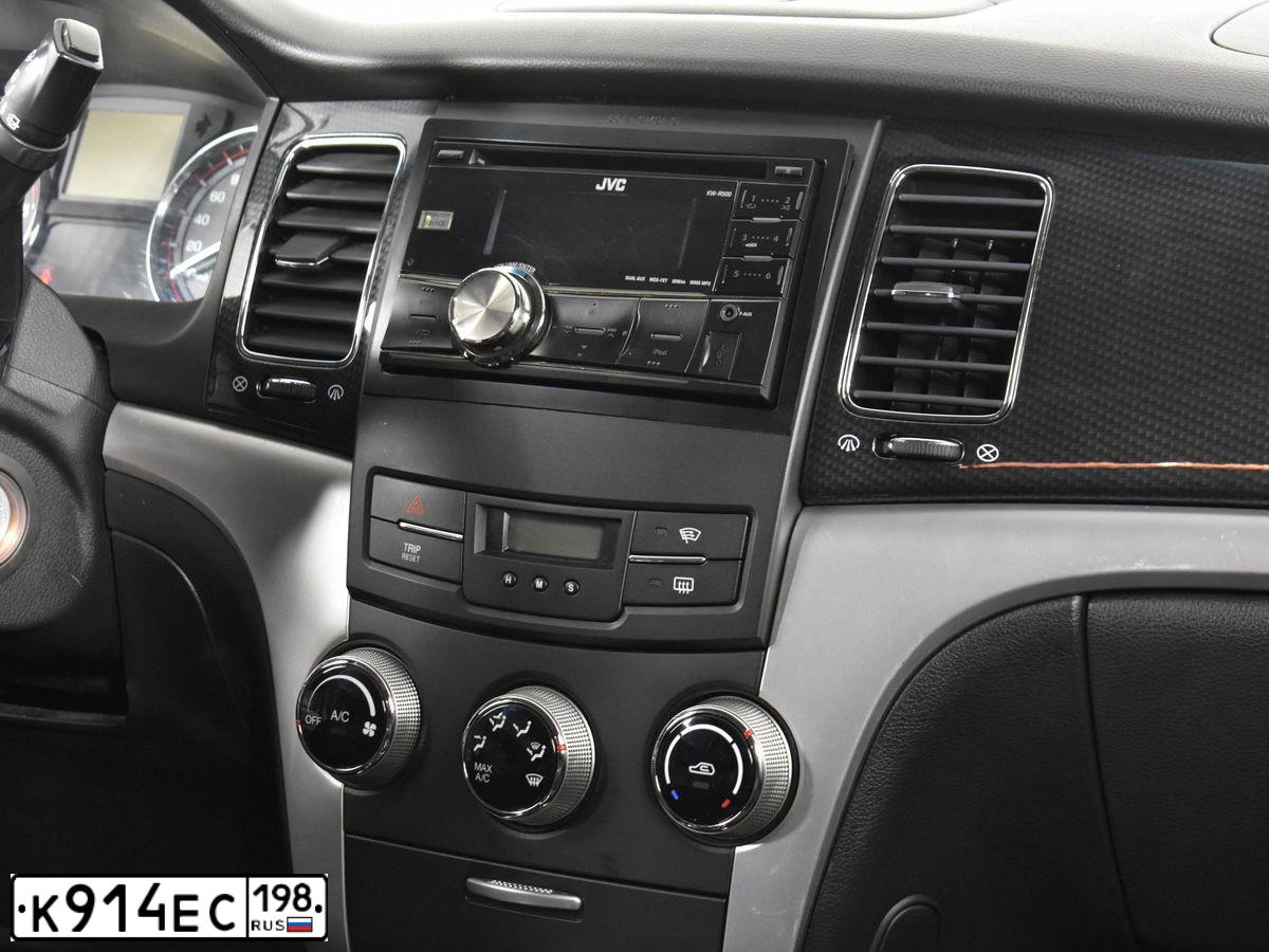 Фото автомобиля SSANGYONG ACTYON, 2012 — госномер Е411ВС147. Цвет: ТЕМНО-СЕРЫЙ