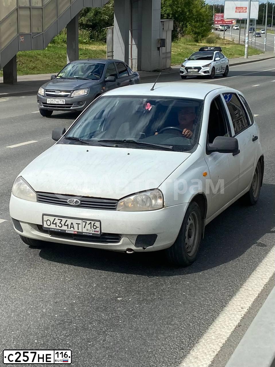 Фото автомобиля LADA 2190 GRANTA, 2013 — госномер С257НЕ116. Цвет: ТЕМНО-СЕРЫЙ МЕТАЛЛИК