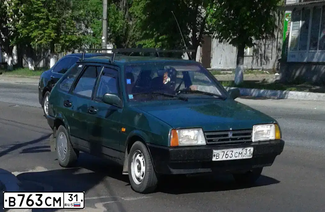 Фото автомобиля ВАЗ 21093, 2013 — госномер В763СМ31