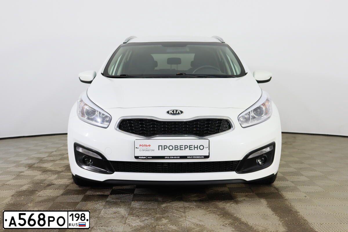 Фото автомобиля KIA CEE'D, 2018 — госномер М061АВ35. Цвет: Белый