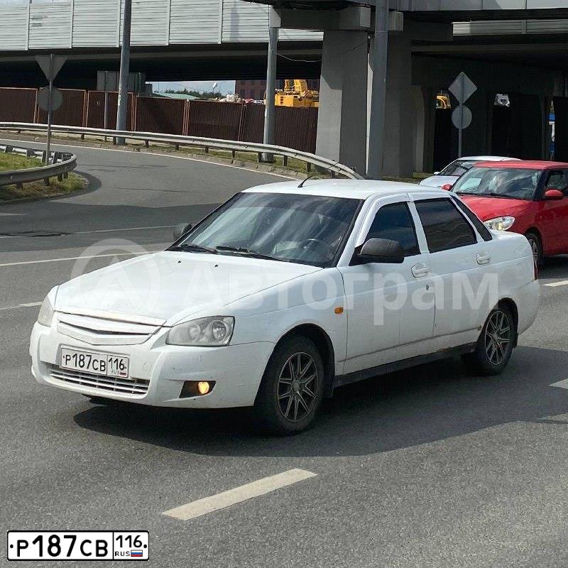 Фото автомобиля LADA 2170 PRIORA, 2012 — госномер М754УУ21. Цвет: БЕЛЫЙ