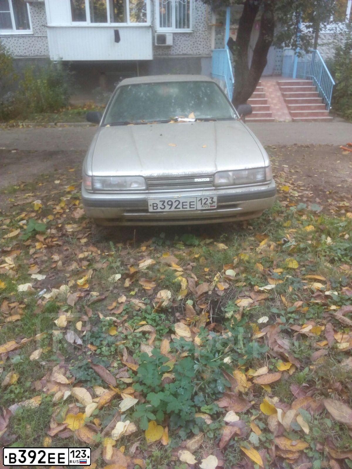Фото автомобиля MAZDA 626, 1989 — госномер В392ЕЕ123. Цвет: СЕРЫЙ
