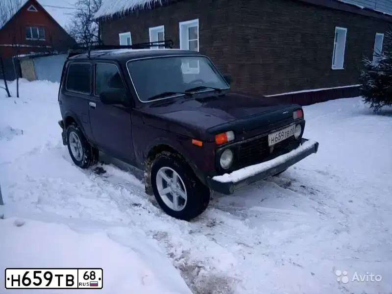 Фото автомобиля LADA 2121 NIVA, 2011 — госномер Н659ТВ68. Цвет: ТЕМНО-ВИШНЕВЫЙ