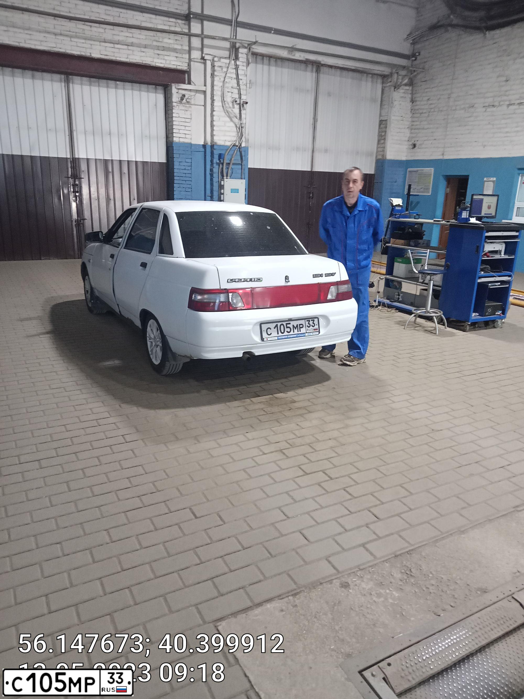 Фото автомобиля LADA 2110 BOGDAN, 2012 — госномер Р167РВ126. Цвет: Белый