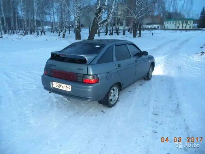 Фото автомобиля LADA 2112, 2005 — госномер У393ТО74. Цвет: СРЕДНИЙ СЕРО-ЗЕЛЕНЫЙ