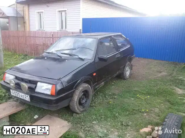 Фото автомобиля VAZ ВАЗ 2108, 1986 — госномер Н020АЕ21. Цвет: ЧЕРНЫЙ