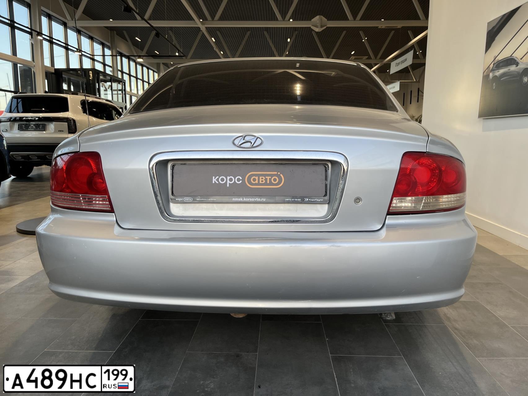 Фото автомобиля HYUNDAI SONATA, 2008 — госномер У312ОМ62. Цвет: Серебристый