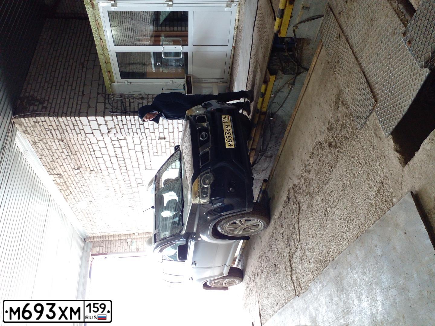 Фото автомобиля NISSAN X-TRAIL, 2011 — госномер Р118АК159. Цвет: ЧЕРНЫЙ