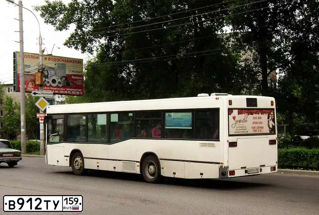 Фото автомобиля MERCEDES O 405, 1985 — госномер В912ТУ159