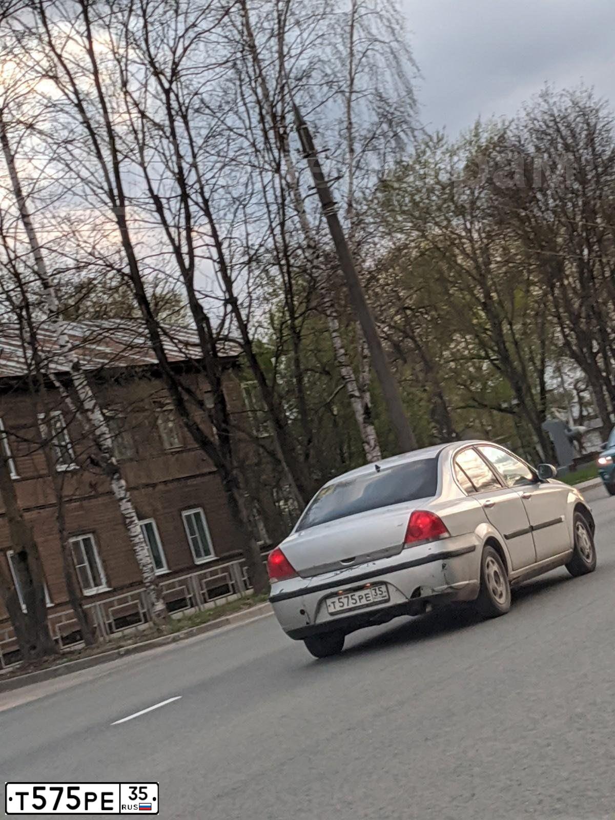 Фото автомобиля HAFEI SAIBAO /PRINCIP/, 2007 — госномер Т575РЕ35. Цвет: СВЕТЛО-СЕРЫЙ