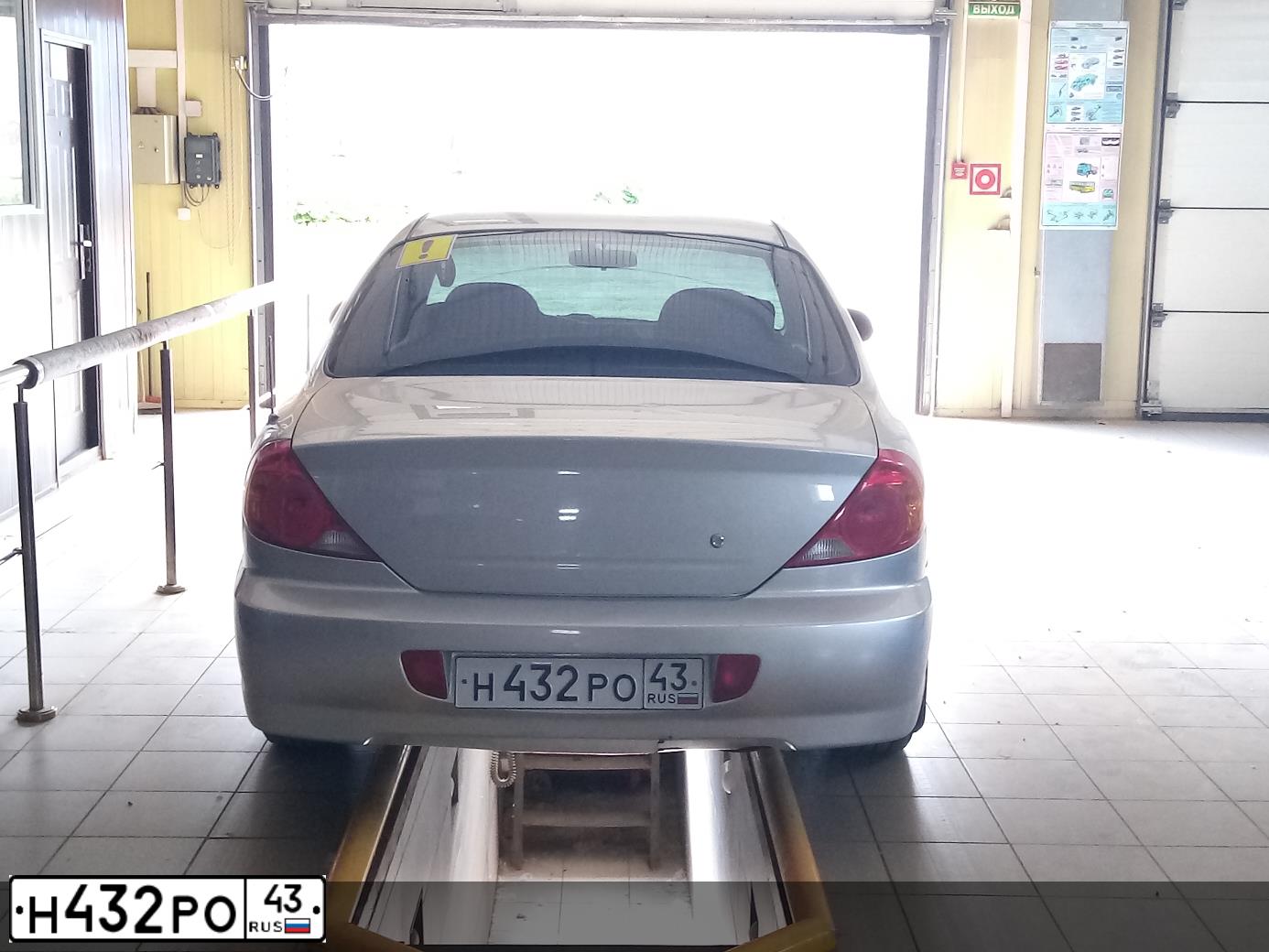 Фото автомобиля KIA SPECTRA, 2008 — госномер А480СВ43. Цвет: АЛМАЗНОЕ СЕРЕБРО