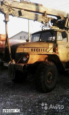 Фото автомобиля URAL 4320 /6X6/, 1991 — госномер Е944МТ47