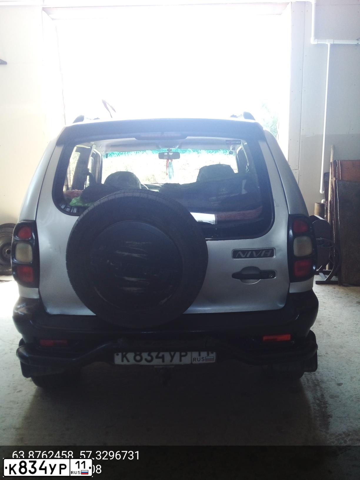 Фото автомобиля CHEVROLET NIVA, 2006 — госномер Р230ХС11