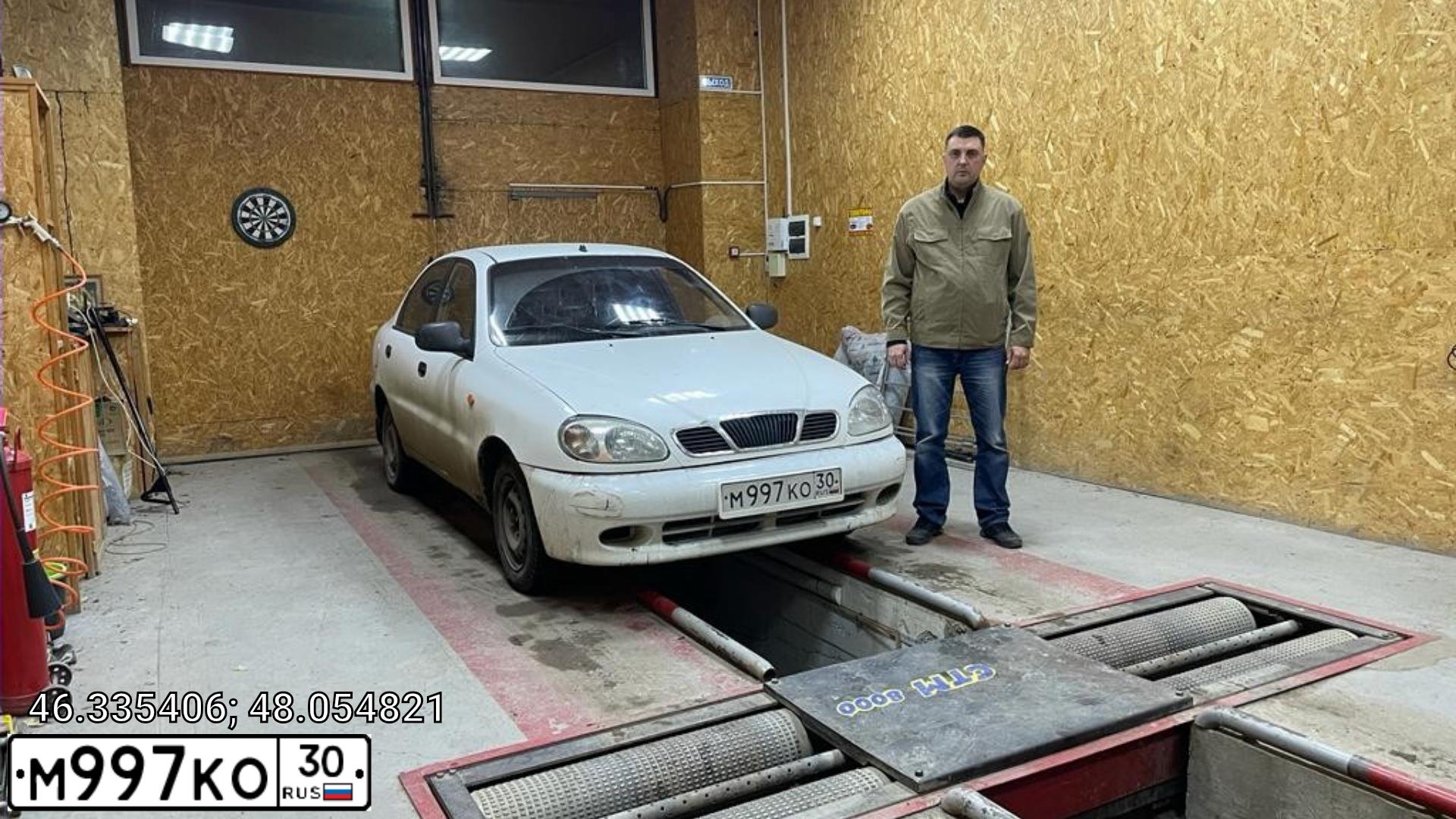 Фото автомобиля ZAZ CHANCE, 2011 — госномер В899НХ30. Цвет: Белый