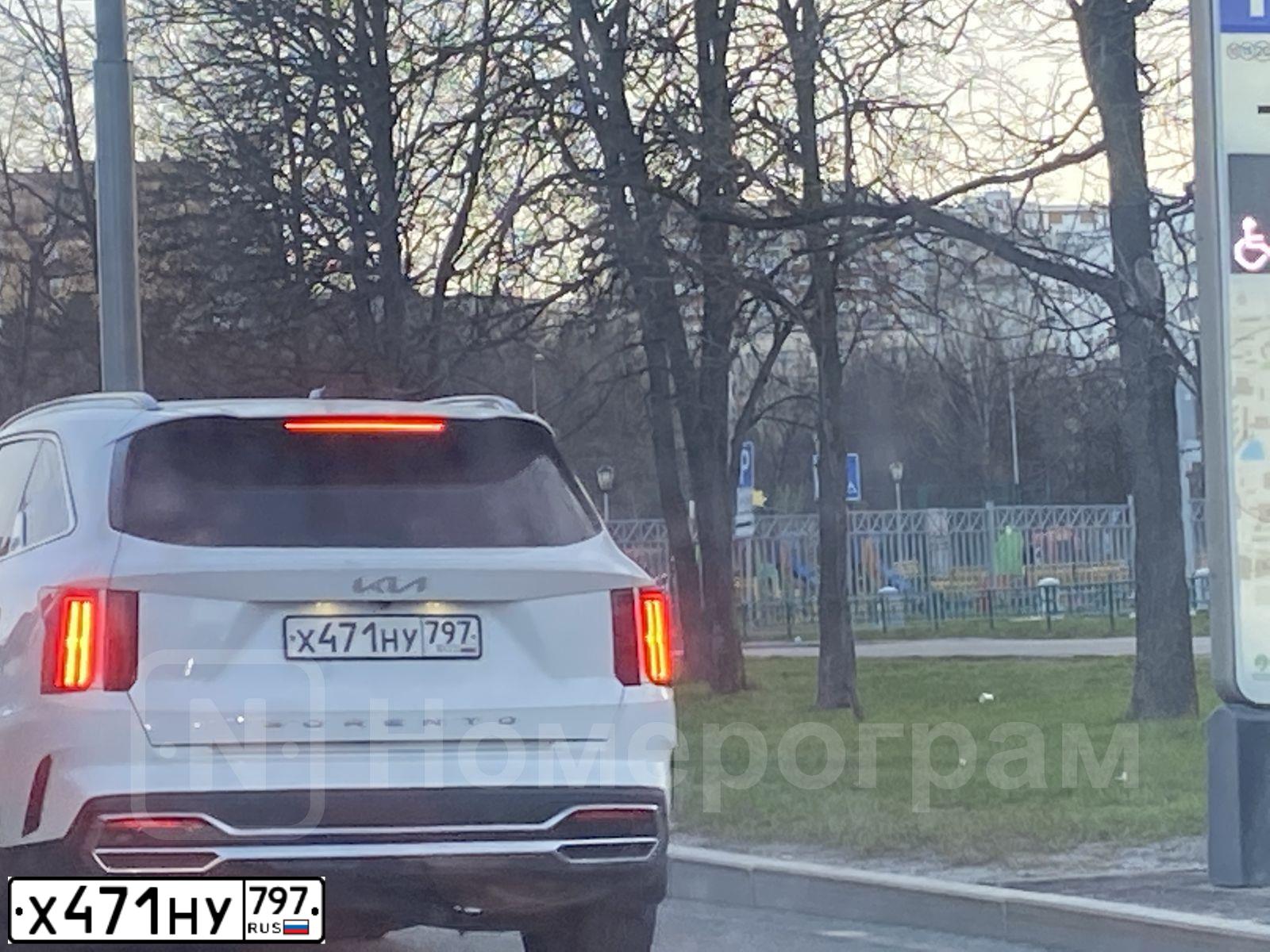 Фото автомобиля KIA SORENTO, 2022 — госномер О644ТТ790. Цвет: Белый