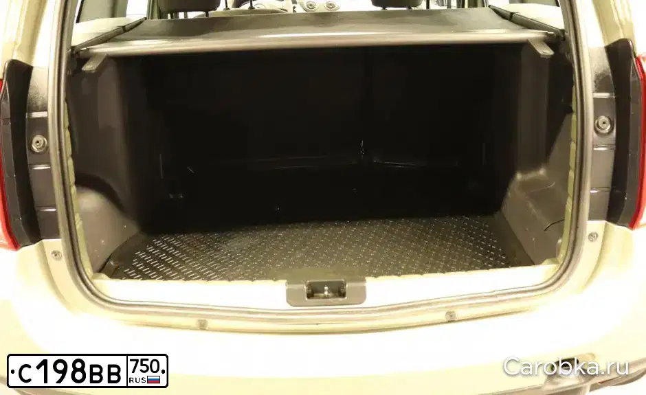 Фото автомобиля RENAULT DUSTER, 2014 — госномер К618КВ21. Цвет: БЕЖЕВЫЙ