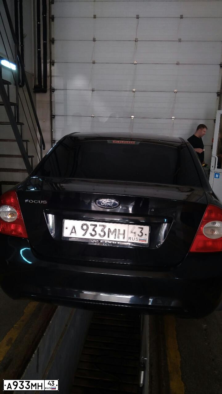 Фото автомобиля FORD D FOCUS, 2008 — госномер А933МН43. Цвет: ЧЕРНЫЙ