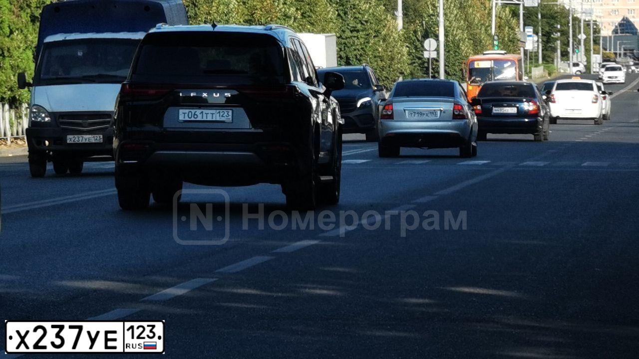 Фото автомобиля KIA CEE'D, 2017 — госномер М638ЕХ82. Цвет: Белый