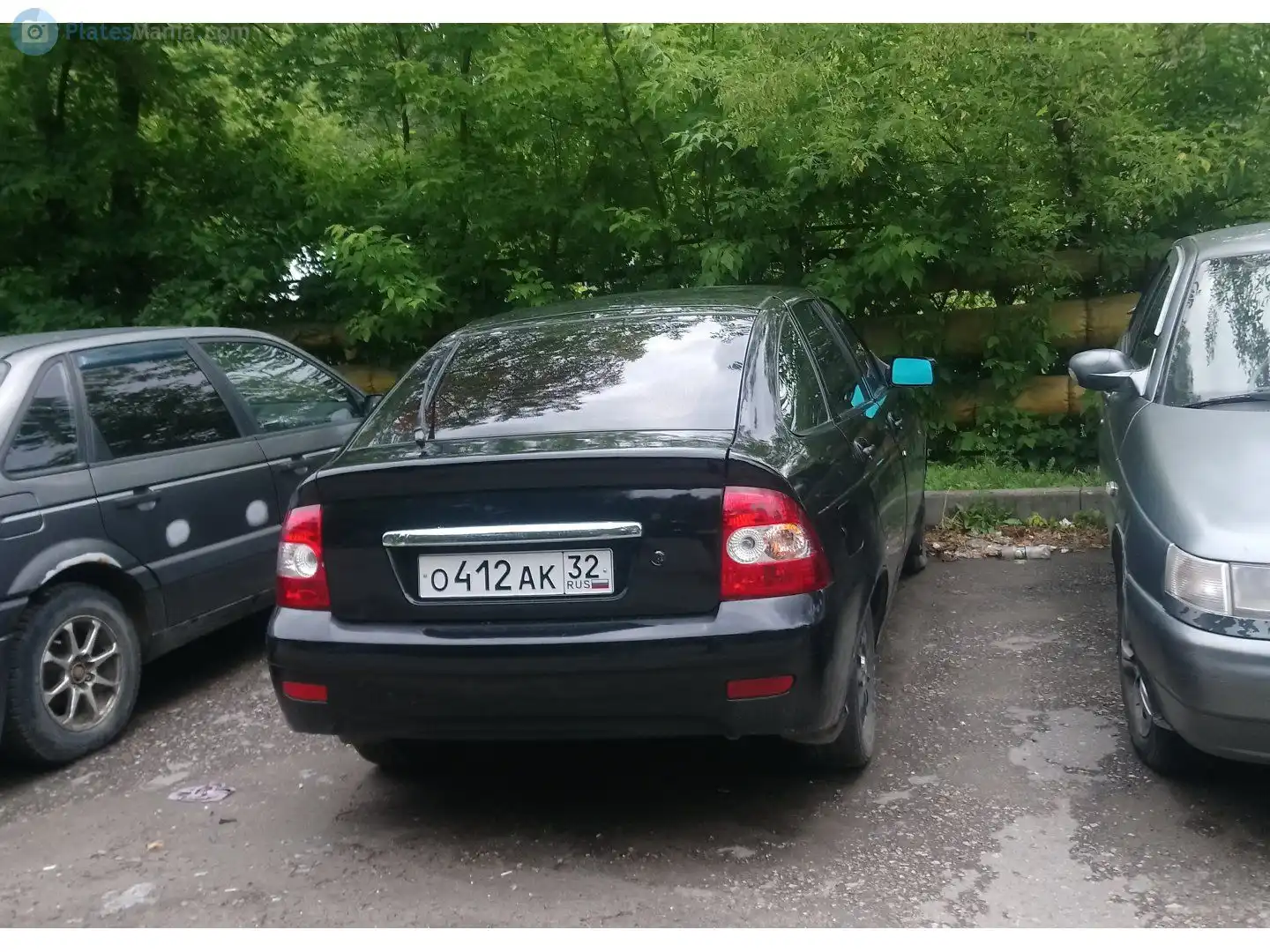 Фото автомобиля LADA PRIORA, 2013 — госномер Р129ВЕ82. Цвет: ЧЕРНЫЙ