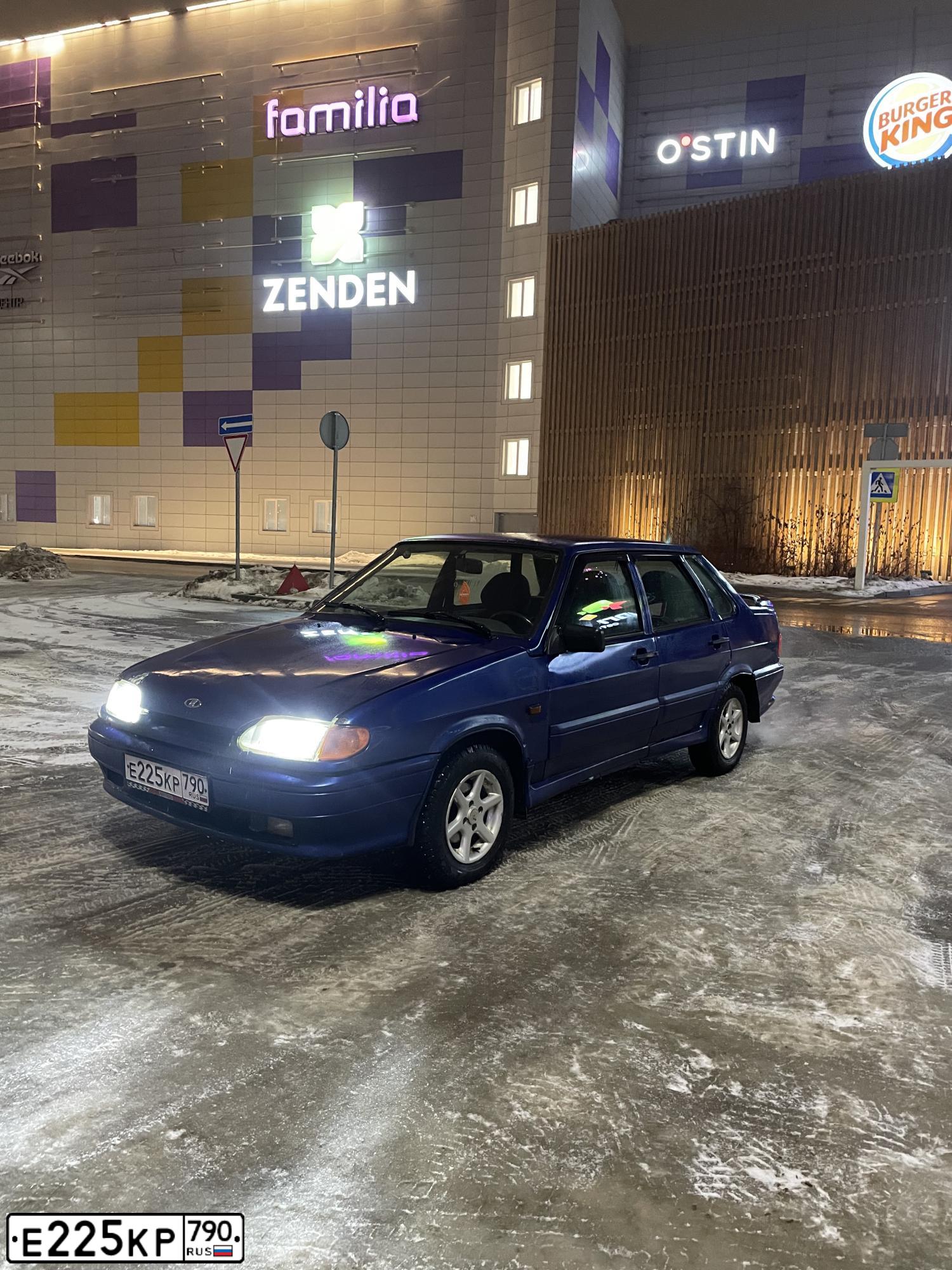 Фото автомобиля LADA 2115 SAMARA, 2007 — госномер Е225КР790. Цвет: синий