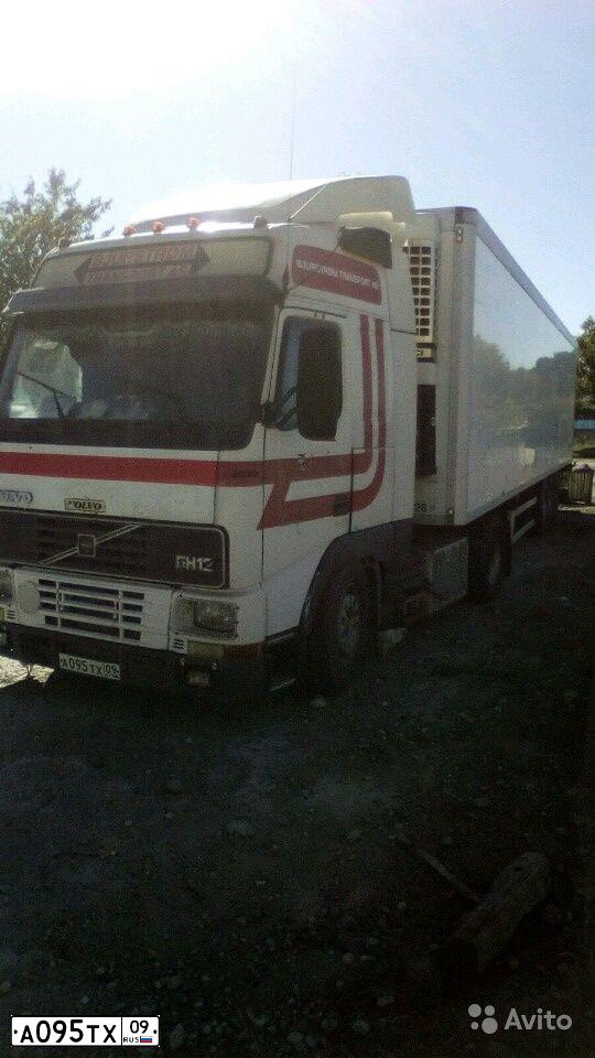 Фото автомобиля VOLVO SERIE FH /4X2/, 1997 — госномер А095ТХ09. Цвет: БЕЛЫЙ
