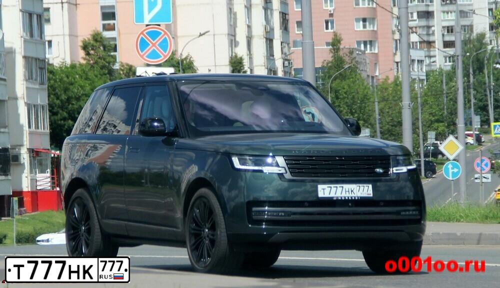 Фото автомобиля LANDROVER RANGE ROVER, 2019 — госномер О084МТ196. Цвет: ТЕМНО-СИНИЙ 