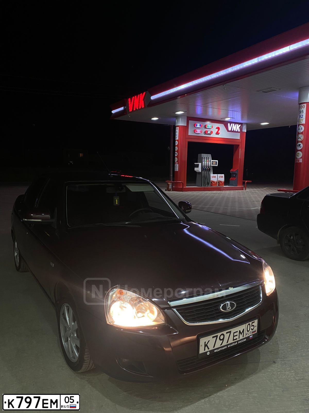 Фото автомобиля LADA 2170 PRIORA, 2009 — госномер Т034НХ05. Цвет: Сине-Черный