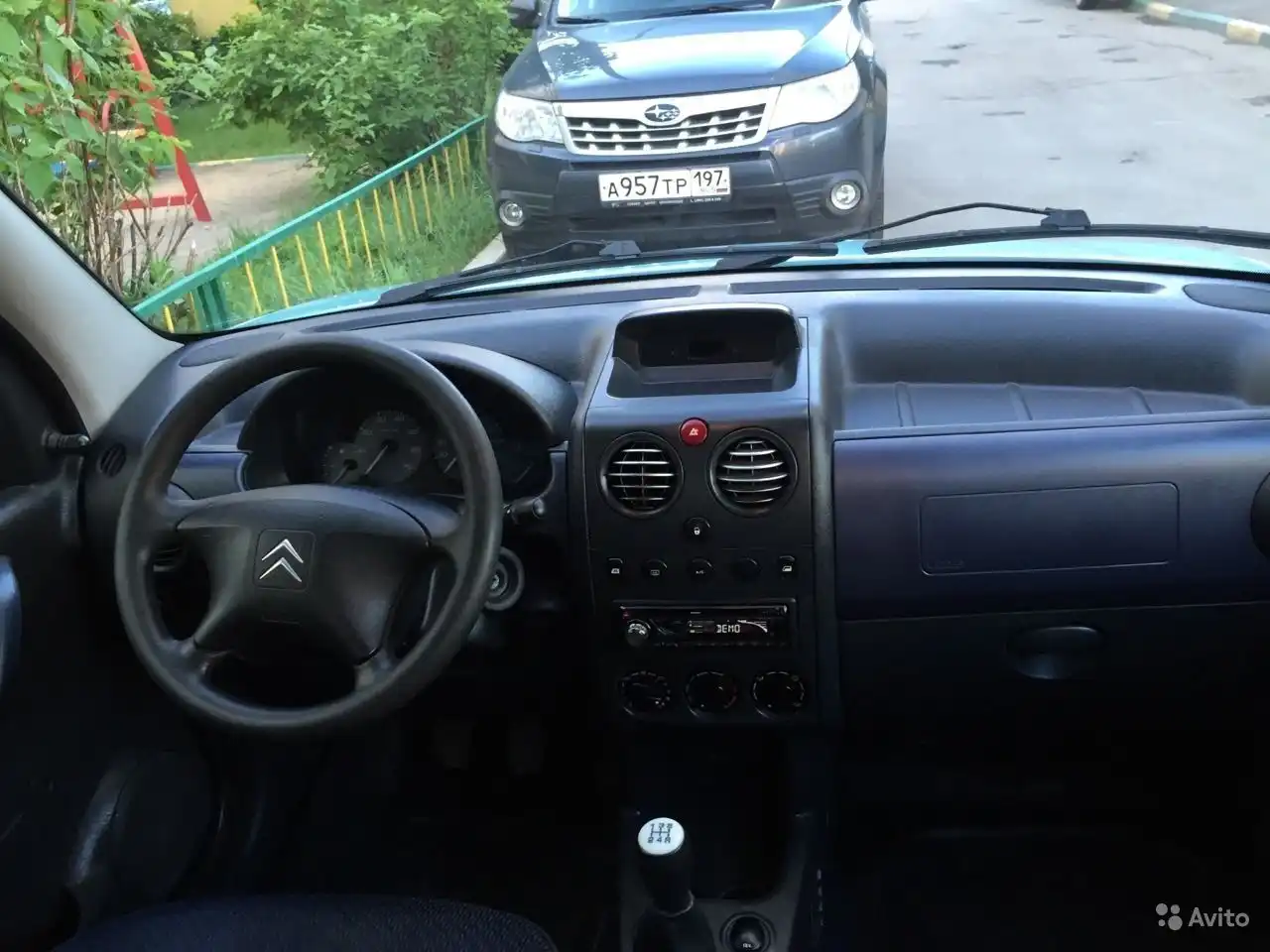 Фото автомобиля SUBARU FORESTER, 2011 — госномер А957ТР197. Цвет: СЕРЫЙ