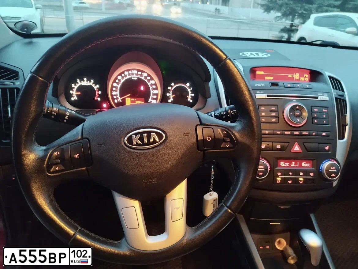 Фото автомобиля MAZDA 6, 2008 — госномер Т070ТТ102. Цвет: ЧЕРНЫЙ