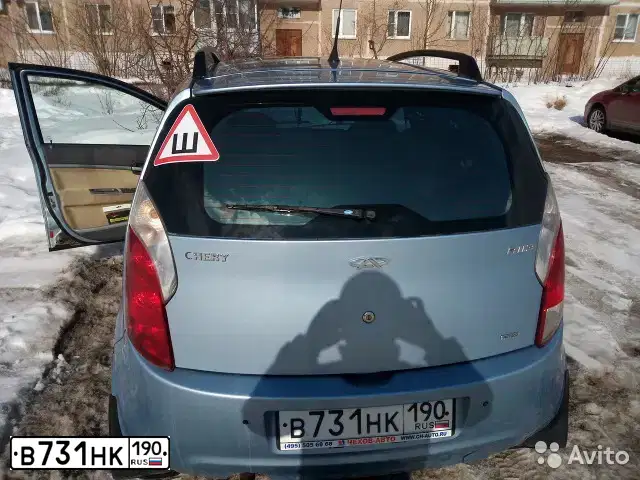 Фото автомобиля CHERY KIMO /A1/, 2009 — госномер Е618НР761. Цвет: СВЕТЛО-СЕРЫЙ-ГОЛУБОЙ